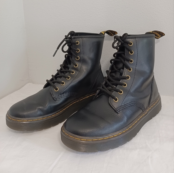 Dr Martens Zavala 8 Eyelet Combat Lace up Leather Boots Size 9